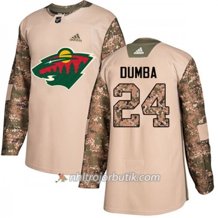 Män Ishockey Minnesota Wild Tröja Matt Dumba 24 Adidas 2017-2018 Camo Veterans Day Practice Authentic